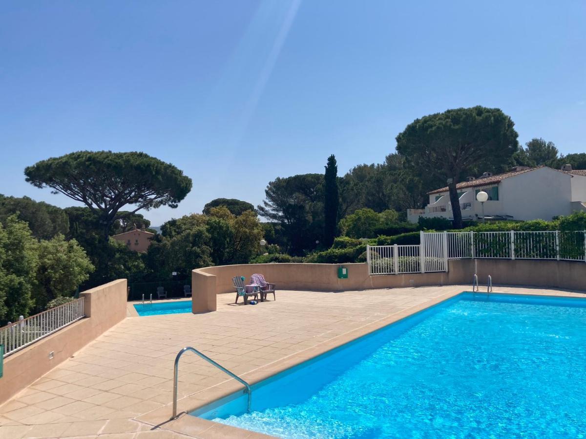 Appartement Vue Mer Golfe De Saint-Tropez Cogolin Esterno foto