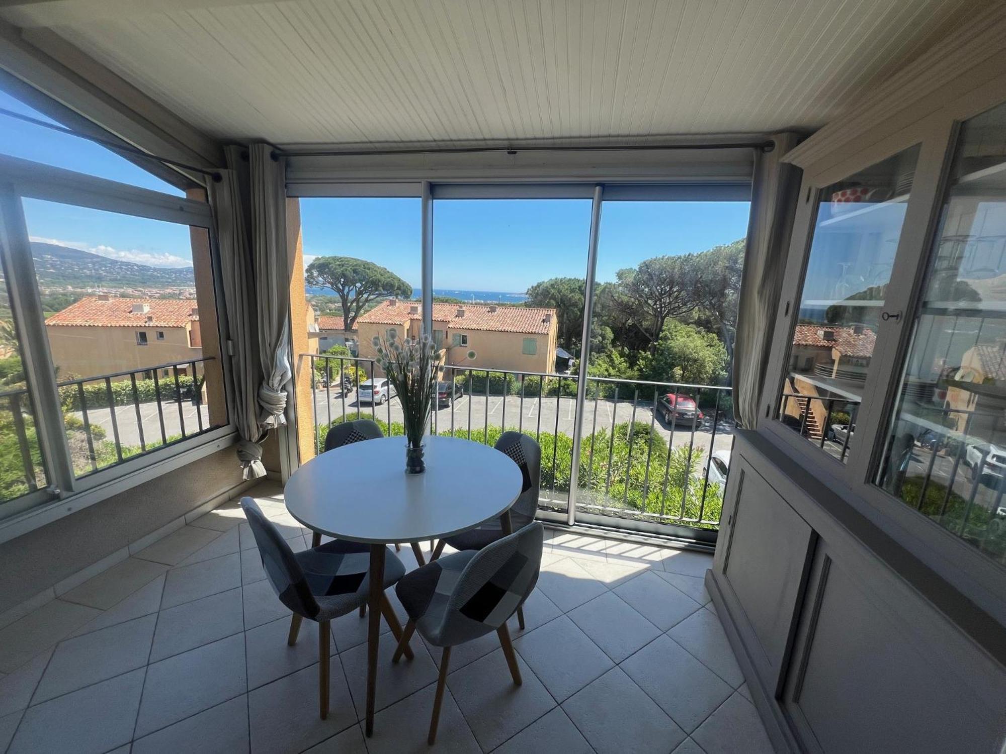 Appartement Vue Mer Golfe De Saint-Tropez Cogolin Esterno foto
